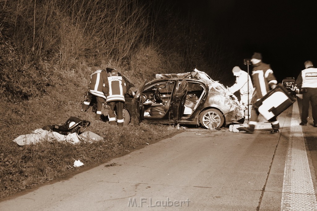 Schwerer VU A 4 Rich Olpe kurz vor AS Koeln Klettenberg P043.JPG - Miklos Laubert